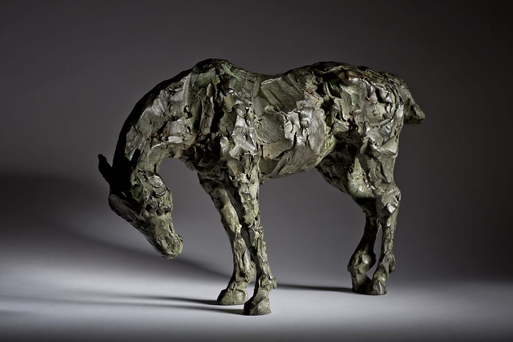 CricketFineArt's tweet photo. JANE SHAW
A LONG DAY - IRISH HUNTER
https://t.co/w2bwftfMrx
Bronze verdigris
7 1/2 x 10 1/4 x 2 3/4 in
19 x 26 x 7 cms
Signed limited edition of 9
Copyright The Artist
#irishhunter #hunter #horse #bronze #limitededition #janeshaw #cricketfineart #sculpture #artistsontwitter https://t.co/3NdccgFWir