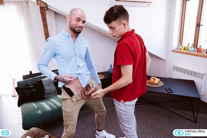 2 pic. ? @JeffreyLloydXXX is a “daddy” who knows exactly what he wants. And #JamesLewis and @TomBacanXXX