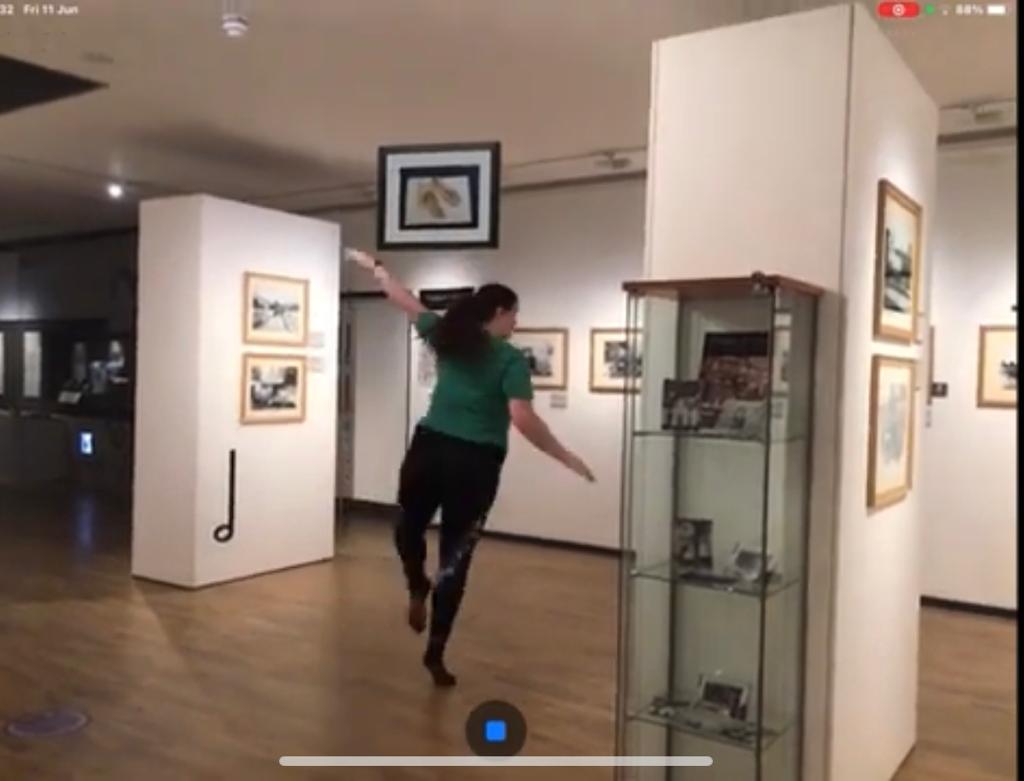 BEEE Creative tweet media