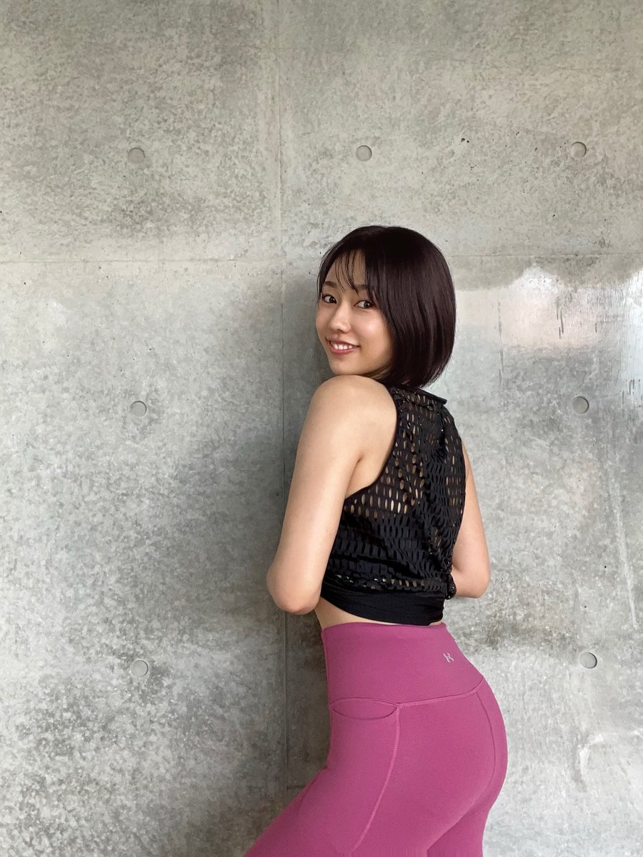 誕生日までに、かっこよくパンツ👖を 履きたい27歳です。鍛えるぞ