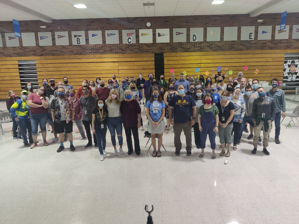 DiscoWhipple's tweet photo. As we are about to begin the last day of school, a HUGE shout out to the amazing Disco staff and their work in remote, learning pods, 2 day hybrid and 4 day hybrid. You are all #vpsamazing ! https://t.co/pC6Y93SDAg