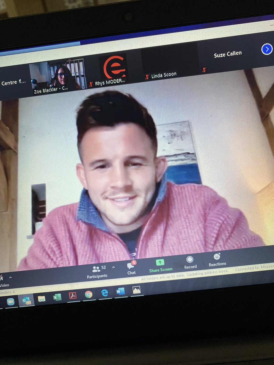 startupweek2022's tweet photo. Diolch yn fawr iawn @elliotdee2 am ddod i’n gweld ni prynhawn ‘ma! A big thank you to @elliotdee2 for coming to visit us this afternoon! 

A reminder to us all to acknowledge our achievements, that we are all enough, and hard work, persistence &amp; a vision will drive us forward! https://t.co/sRn6m6gQJv