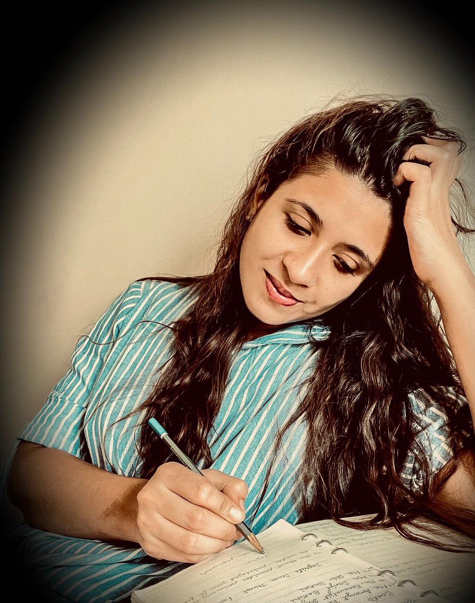 With a little liberty of moving out and about,
Finally some new creativity flowing through this little brain of mine.

#chefakankshakhatri
#reminder #covid #StayIndoors #staysafe #StaySafeStayHealthy #stayhome #gharparraho #home #masterchef #masterchefindia