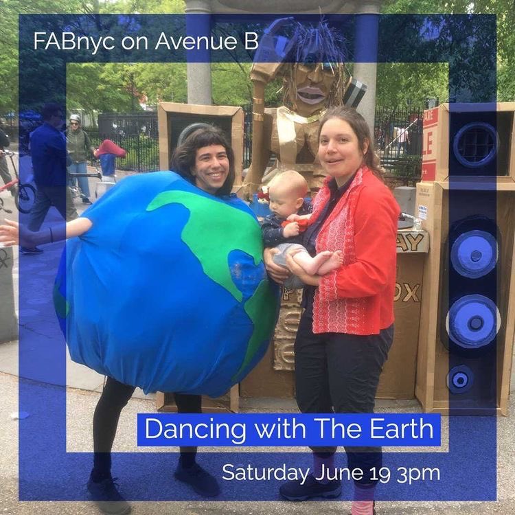 Loisaida_OSCC's tweet photo. 💃🏻✨Tomorrow (Sat 6/19) @_FABnyc hosts performances at 1:30, 3pm &amp; 4pm on Ave B 8-9th St. Don’t miss an acoustic performance, a dance workshop &amp; Zamba 2 Samba! 

In between, hang with friends on @NYC_DOT’s colorful street furniture. #OpenStreetsNYC #OpenStreets https://t.co/MGUza1eiZi