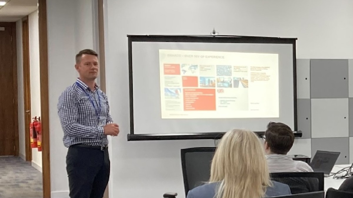 SWARCO UK's Managing Director, Justin Meyer and Vice President for ITS, Jeremy Cowling led a training at our brand new MSIP Hub in Dundee. The MSIP office will become the new hub for our work supporting the growing EV infrastructure in Scotland. #lowcarbonscotland #evcharging
