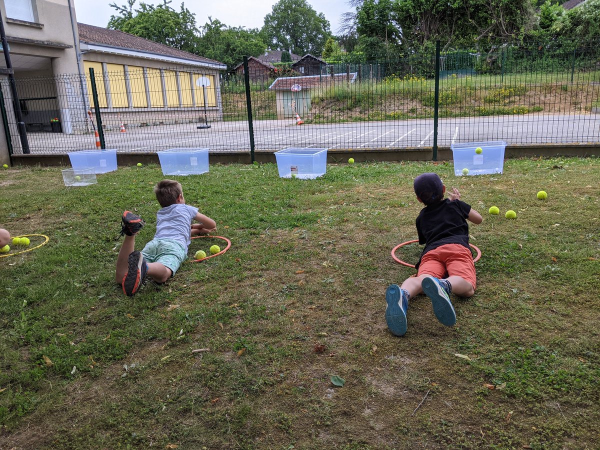 87_usep's tweet image. La #journeeolympique se prépare dès maintenant à St Bonnet Briance avec la mise en place des épreuves du décathlon handisport.
Avec en prime un travail sur la création d'un reportage sportif #Ptitsreporters avec @EquipeTICE87 
@usepnationale @Dsden87 @Paris2024 @aclimoges