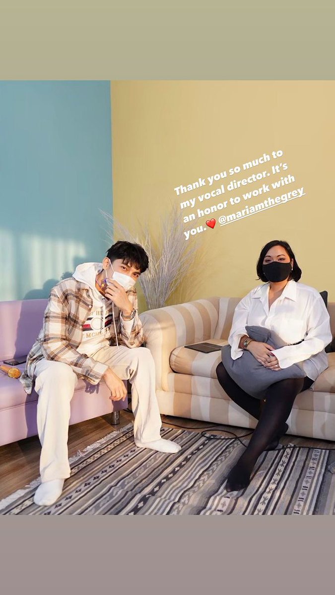 ZIYUnited's tweet photo. 🖇️☀️ #MewSuppasit #MewLions #หวานใจมิวกลัฟ​ #มิวศุภศิษฏ์​ #อยากไปเดทกับมิว

[INSTAGRAM POST &amp; STORY] 

mewsuppasit:
There’re flowers bloom in the sky...... 🎇 #SFmss https://t.co/Y7COCDQ1L1