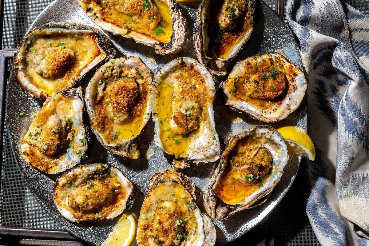 MEATliquorBloom's tweet photo. ROCKS OYSTERS X MEATliquor
4 1 NIGHT ONLY
Thurs 24.06.21 
4-10PM

The guys at Rocks Oysters will be taking over our Terrace for a Briney + boozey #onenightstand next Thursday. Expect fire-roasted shellfish alongside our regular menu. 

Come hungry, leave drunk 🦪🍔🍺 https://t.co/Eexr1LuPDa
