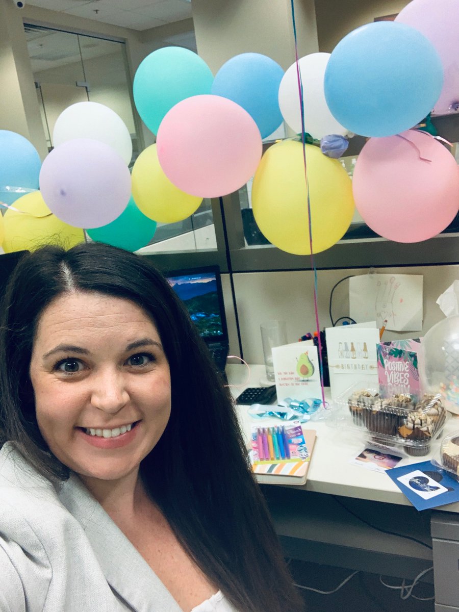 JeniMarieJ's tweet photo. #Nothing compares to a birthday at #TMXFinance !! Thank you to my amazing TA team for spoiling me today! You all know how make me feel loved 🥰🥳 https://t.co/AluY3kVnGK