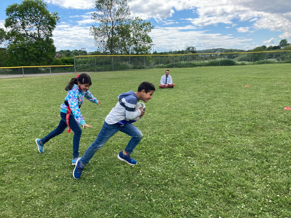 Centennial_Sch's tweet photo. It's hard to believe we're already at the end of week 3 of our new to me sports program!  The students have been having a blast and gaining lots of new skills. Thanks @CTJumpstart @RugbyNB @FundyGymnastics, Rothesay Tennis Club, and our very own Mr. Jeffrey! https://t.co/hd5kHdefkX