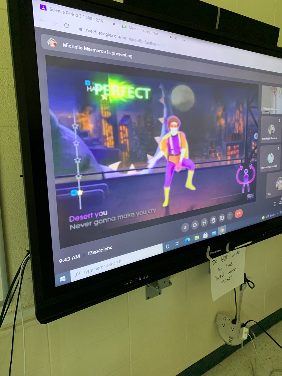 MichelleMarmar1's tweet photo. They wanted to do Just Dance on the last day. I said, “sure thing.”  I took it as the perfect opportunity to Rick Roll them one last time. 🤣😎🎶 https://t.co/DBXWMb5kYw