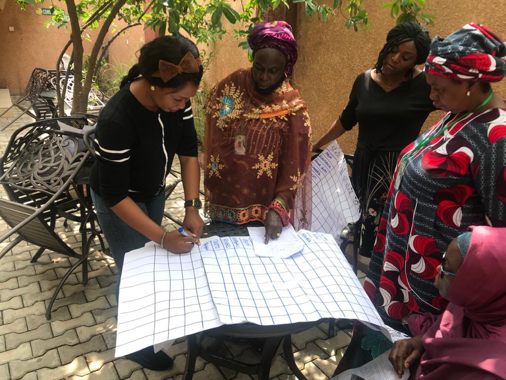 swofon's tweet photo. The Federal Ministry of Agriculture listened to our cries for help and delivered some items for which the Women of SWOFON gathered to discuss mode of distribution.
#swofon #Nigeria #womenofswofon https://t.co/TKZozV9NBo