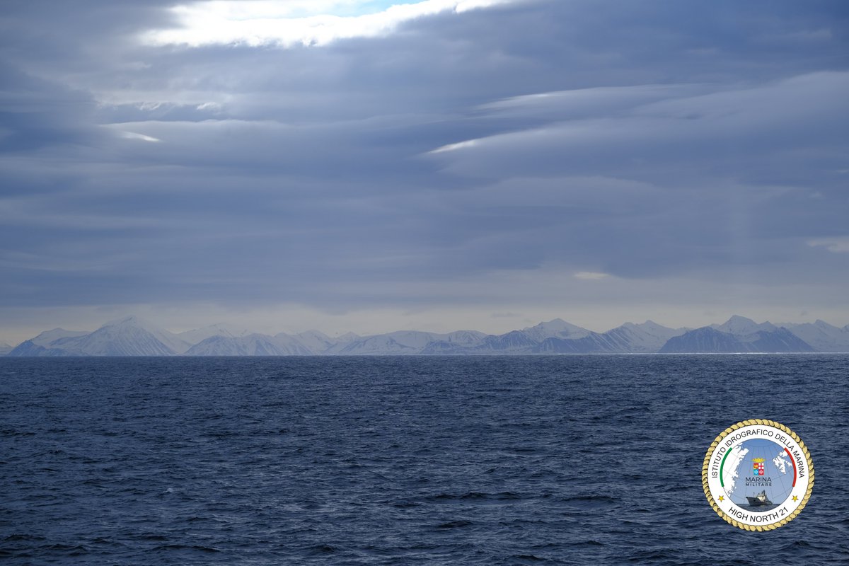 ItalianNavy's tweet photo. #HighNorth 21, #naveAlliance alle latitudini del Mare Glaciale Artico. In vista le Isole Svalbard!
📖👉https://t.co/UBUZgRk5Xc
#MarinaMilitare #NoiSiamolaMarina
@MinisteroDifesa @SM_Difesa https://t.co/TvYCR6CaIW