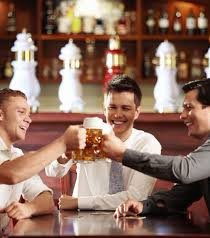 ZindsteinL's tweet image. -Comment mon père me voit quand je suis au bar

-Comment ma mère me voit quand je suis au bar 

Alors que je suis comme ça