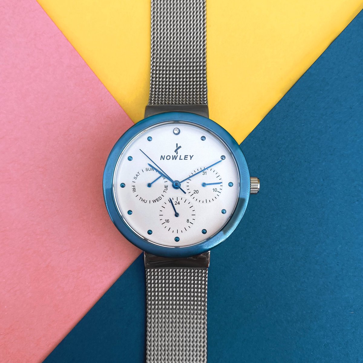 nowley_relojes's tweet photo. 💙¡Colores que apetece lucir en veranito!
👉Ref. 8-5963 · Chic Collection · PVP. 69,90€
#Nowley #colors #chic #summervibes #haveaniceday #lookingnice #relojes #watchesofinstagram https://t.co/E3MN5f1wpd