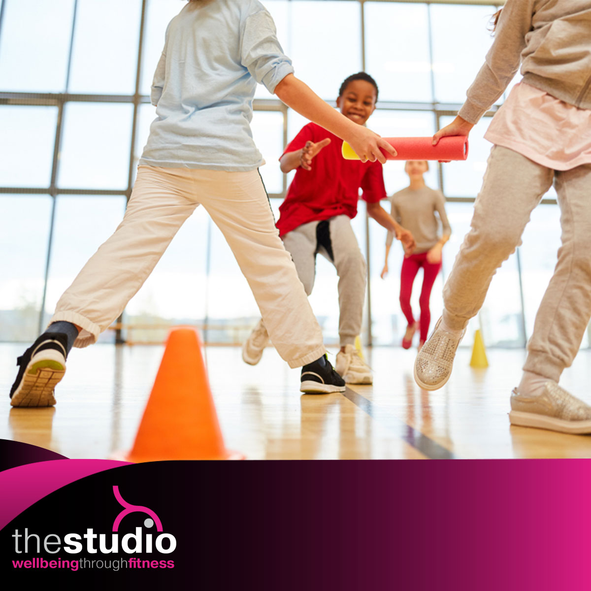 Friday Fun! What was your favourite sport or hobby as a child? We're voting for rounders! Let us know your answer in the thread 👇