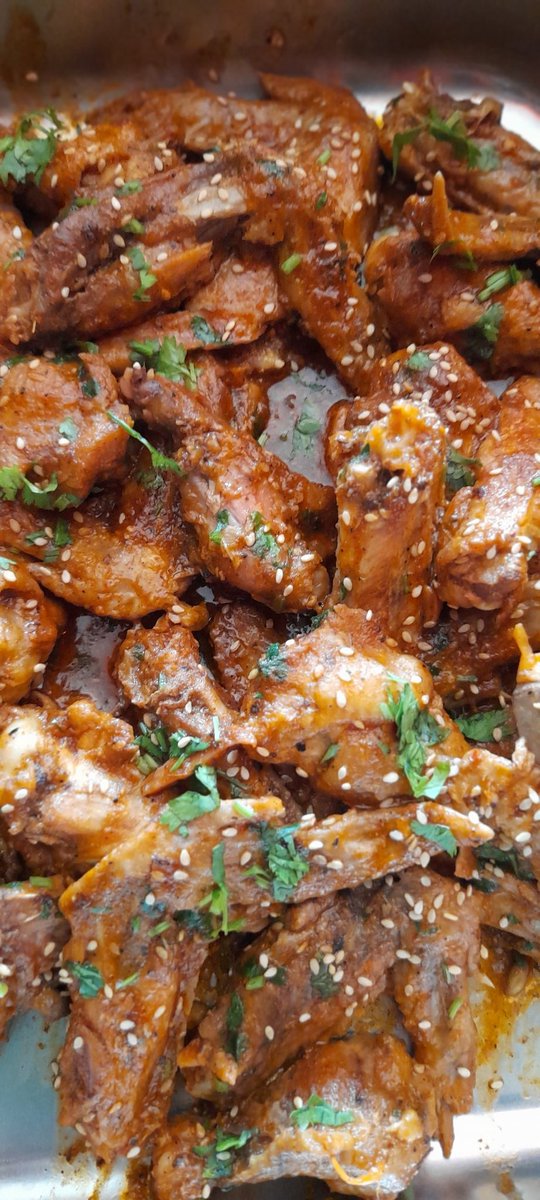 PalaceWings's tweet image. Have you guys tried our lemon chilli wings, madness....total MADNESS #The_Wings_Palace #wingsfordays #wingsandmore cc @MunchDen @osumo_brad @Dreymwangi @johnmchr8
