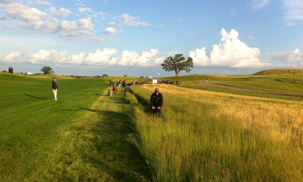 Why does golf perpetuate the notion that a difficult course is a more meritorious course? 
The simplest way to do that is to narrow fairways &amp; grow long rough.

WARNING 🚫to clubs!
Slows play🤬
Balls lost @£4.00🥵
Neuters good design.🤔
Less fun😡

Oh but it’s a better course.🤥