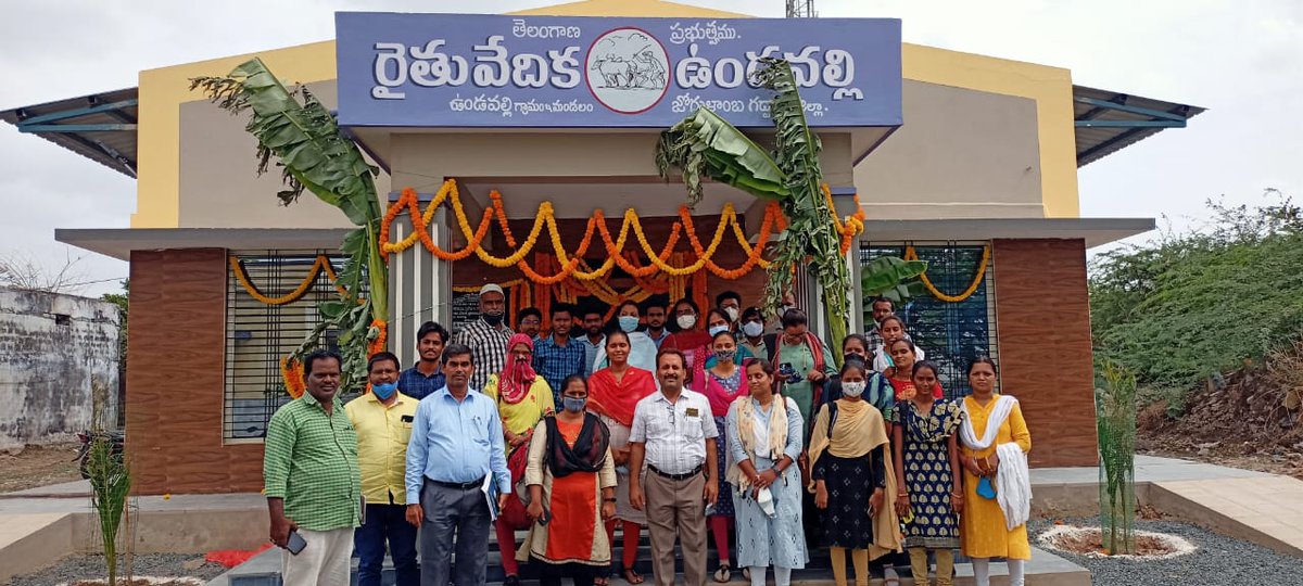 daojogulamba's tweet photo. Good afternoon sir,conducted preseason training programme to AEOs at newly inagurated Rythu vedika. DAO Gadwal https://t.co/W2cYUccfJ9