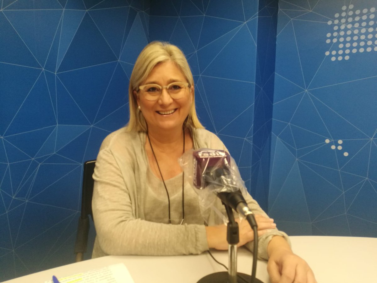 IntercafeRadio's tweet photo. 🎙#PODCAST Hoy viernes, #18J con:
▶ @mamen_peris, portavoz adjunta de @CsCValenciana en #LesCorts
▶ Susi Boix, abogada y politóloga
▶ Alberto De Rosa, DG de #CenteneCorp
▶ Álvaro Errazu, dtor., de @ESdiarioCV
▶ @Radiocafecinema con Ramón Ferrer
📻https://t.co/rR0sjbJVw9 https://t.co/wNieadFO9O