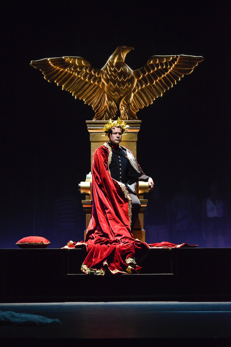 Orcw_contacts's tweet photo. 🔴 "La clemenza di Tito" (1791)  de Mozart est une puissante fable sur l'amitié et l'amour, la trahison et le pardon.➡️ RESERVEZ VOS PLACES DES MAINTENANT : Théâtre des Martyrs les 20, 22, 24, 27/06 (https://t.co/RSEFwhspI8) - Théâtre Royal de Mons, 3/07 (https://t.co/tRj6cgJnh8) https://t.co/t11KYIX6uY