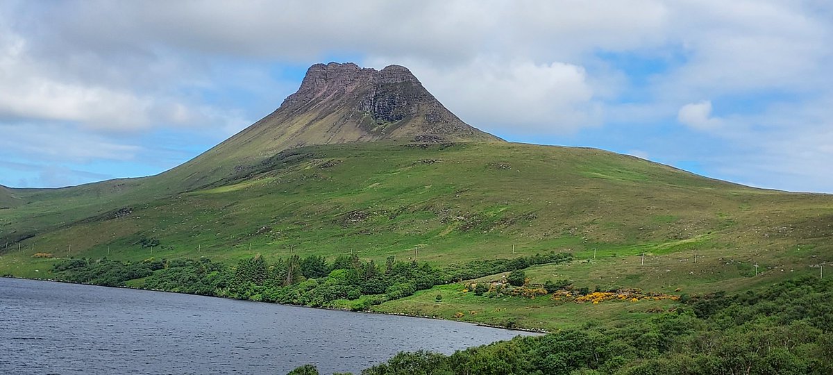 anne_h_thom's tweet image. Mountain with a view #stacpollaidh @VisitScotland