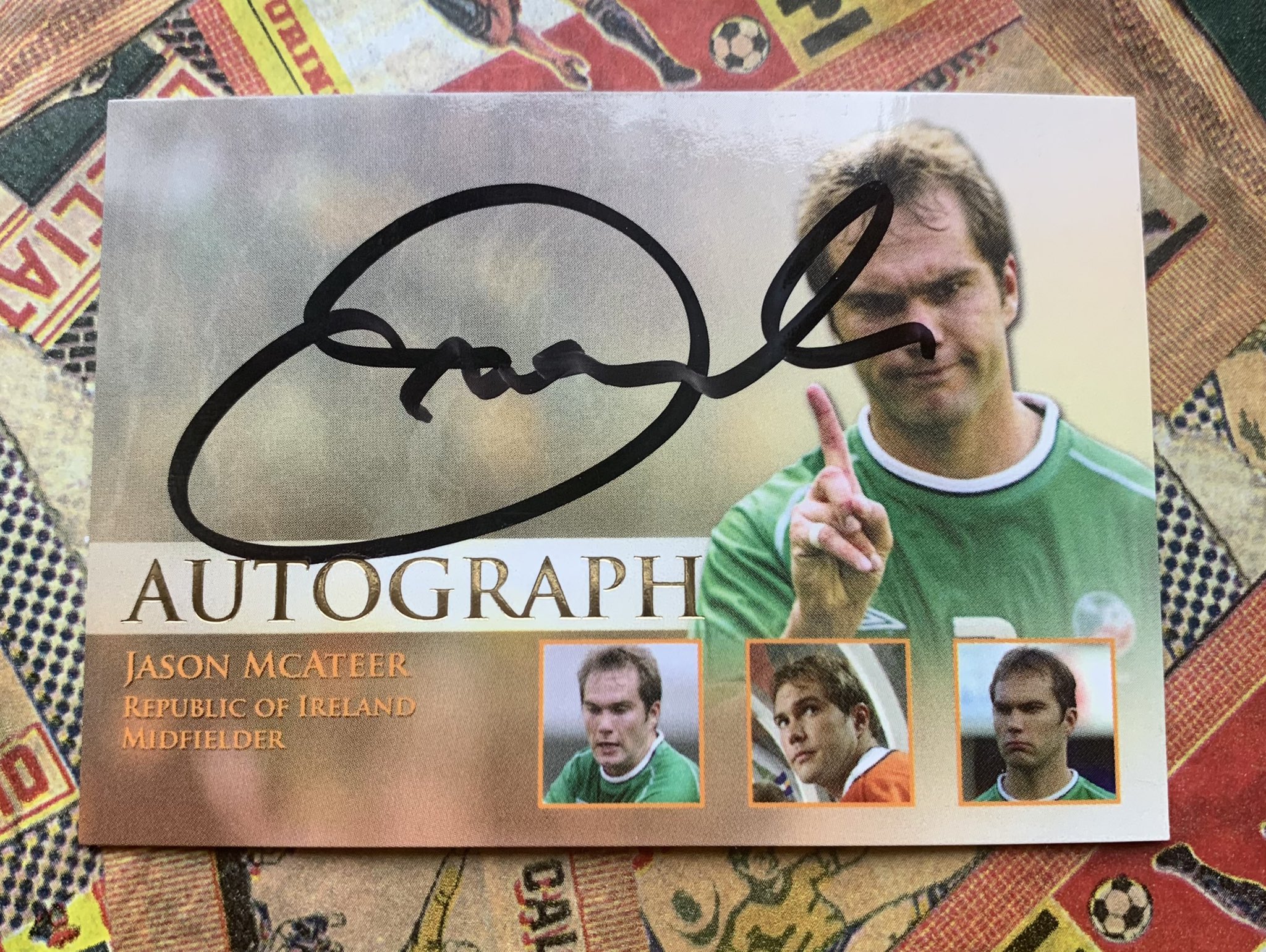 Jason McAteer in Unique 2013 Autograph card /55

Happy birthday     