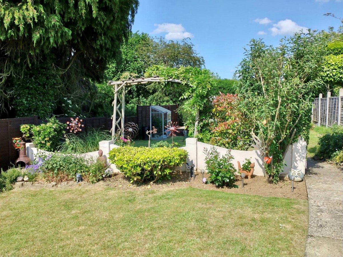 📣 Calling all gardeners! 📣 

Could your garden be a winner? Enter the Maidstone Borough in Bloom competition to find out 😍

Full info and categories can be found here: bit.ly/3cHSWUU

We'd love to see your photos, do send them to us!