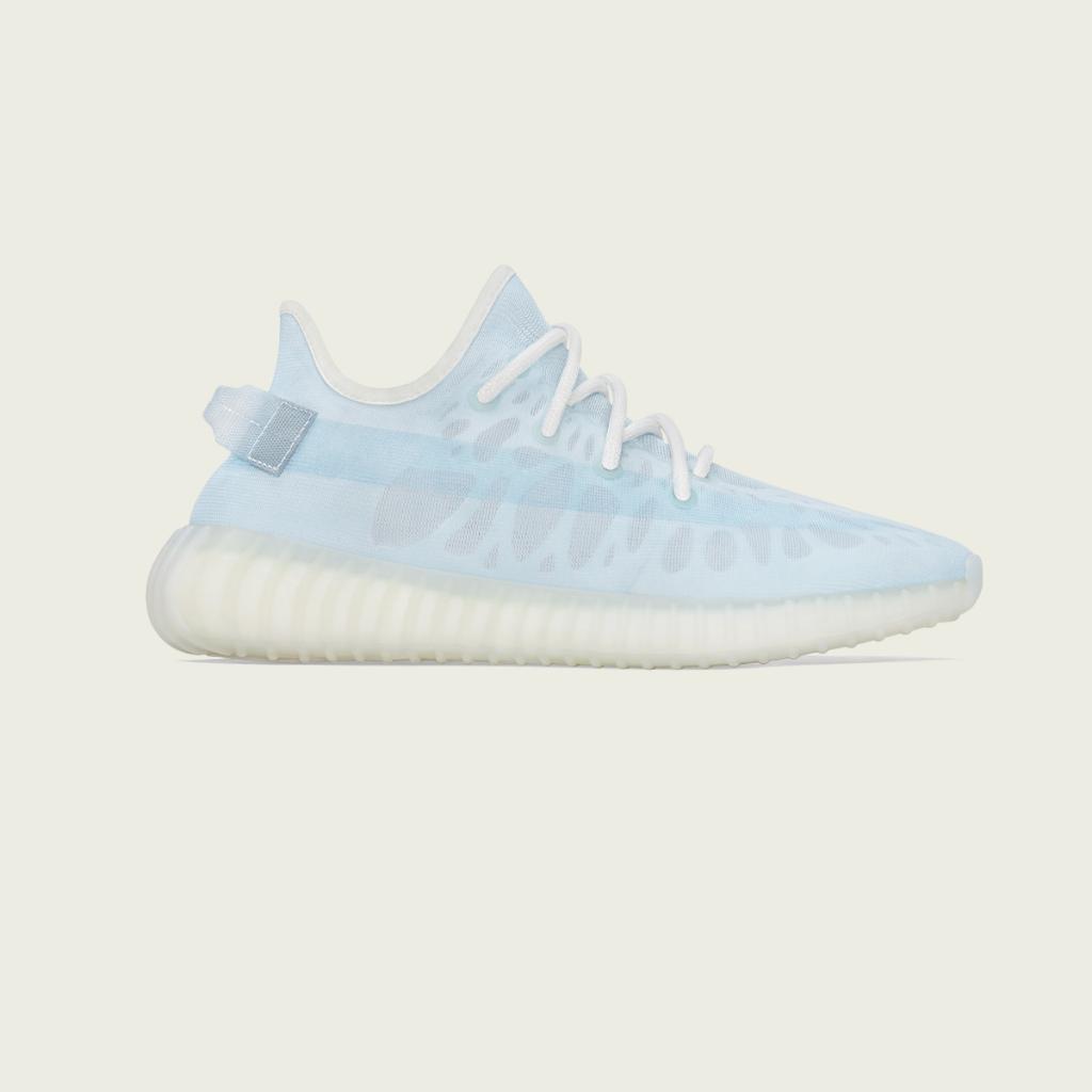 footlocker yeezy v2
