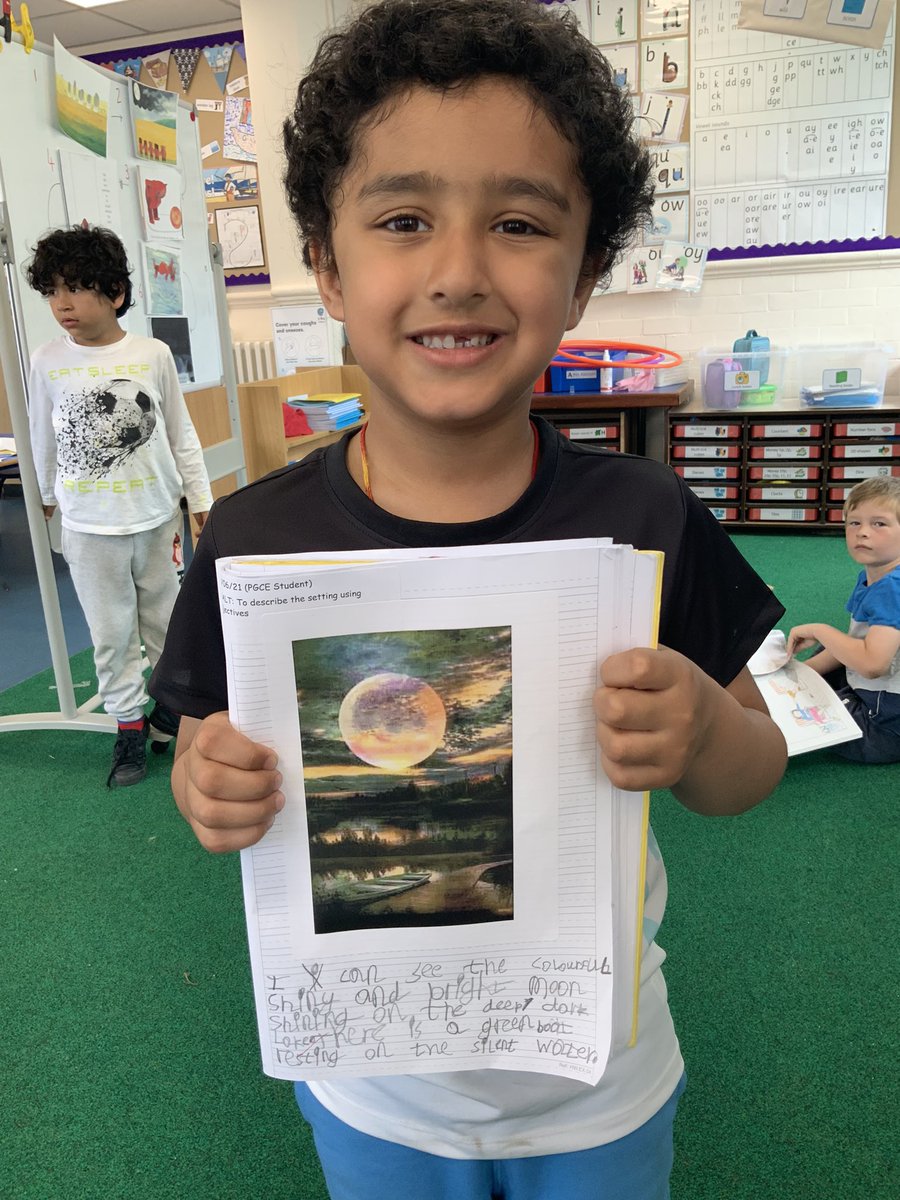 rdpskingdoms's tweet photo. @rdpsy1bears  We have used lots of beautiful adjectives in our writing this week. https://t.co/qrvB3gLAwC