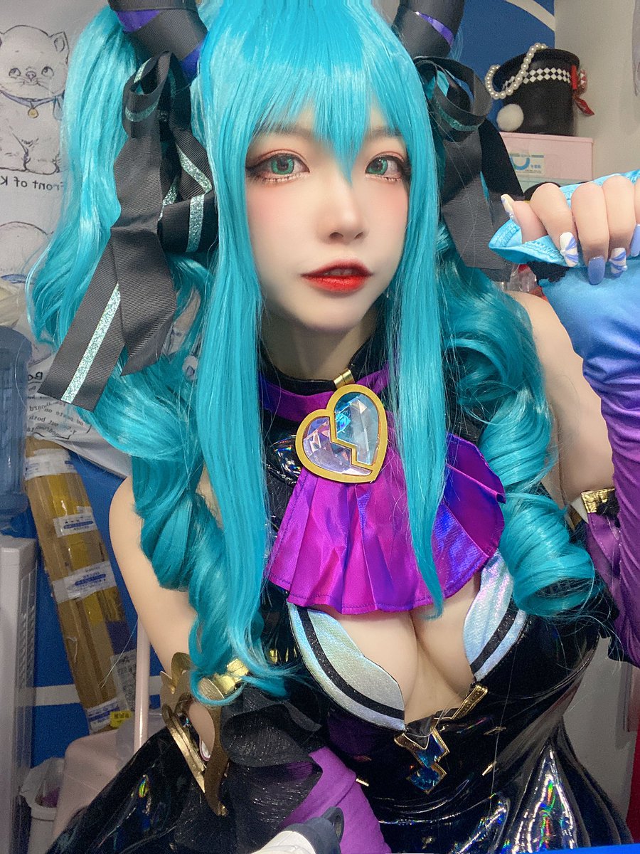 #miku 
😈 https://t.co/7gOpk3bEFh