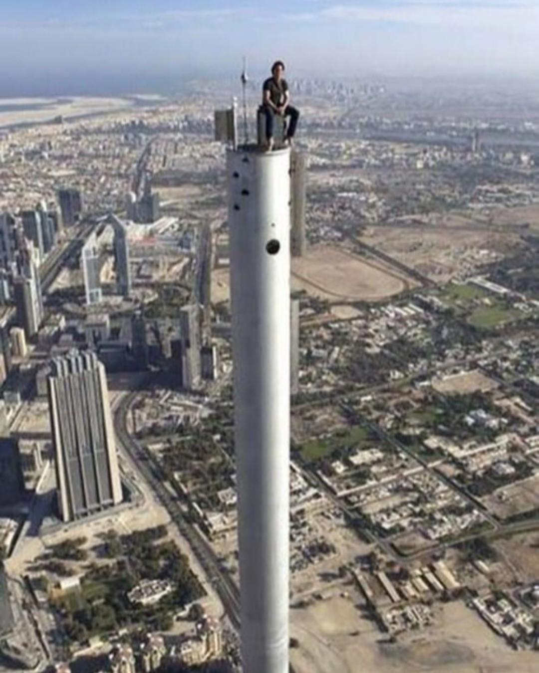 Burj Khalifa Tom Cruise