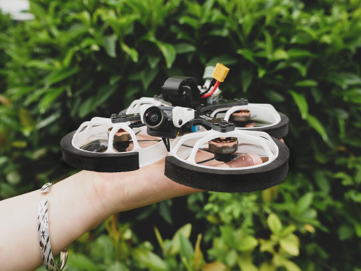 A picture of WingsuitS Cinewhoop every day. 😊If necessary, you can click the link to view.

Check the link aliexpress.com/item/100500259…

#fpvracing #fpv #fpvlife #fpvaddiction #fpvpilot #fpvracingdrones #fpvlifestyle #dronelife #drone #dronefpv #followme #homfpv #homfpvmicron