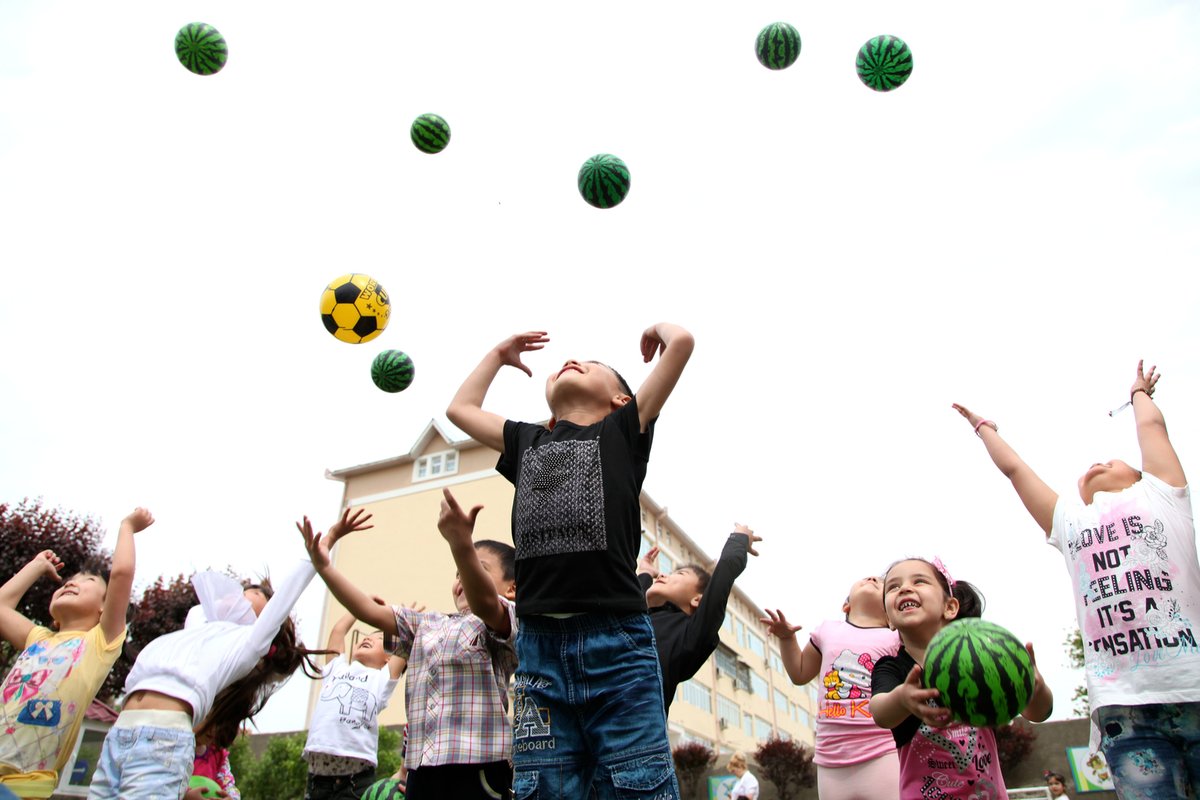 🇺🇿Connect #Uzbekistan with us!
If we connect 1 school, we can connect 1,609 more people in surrounding communities. 

With <a href="/GOVuz/">GOV.UZ</a> <a href="/UNICEF_UZB/">UNICEF Uzbekistan</a> we are calling on #telco providers to join us in empowering entire communities:

gigaconnect.org/connecting-sch… #isp #DigitalDivide