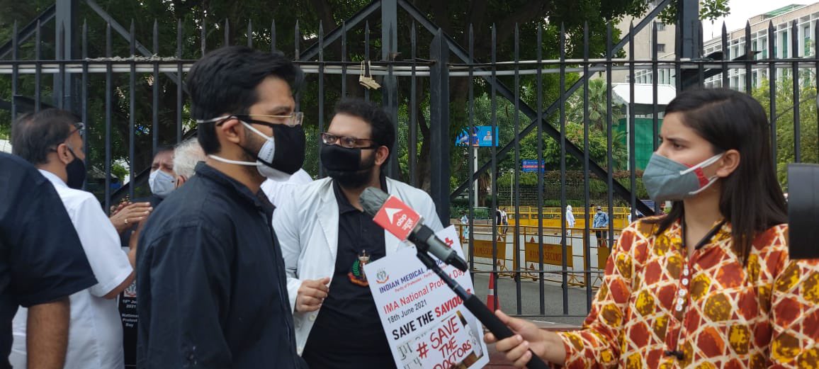 DrRohanKrishna3's tweet photo. #saveoursaviour @jayalal10 @RahulGandhi @jayalal10 @abplivenews @PMOIndia @PTI_News @FAIMA_INDIA_ @ima jdn https://t.co/QVohVK9EM8