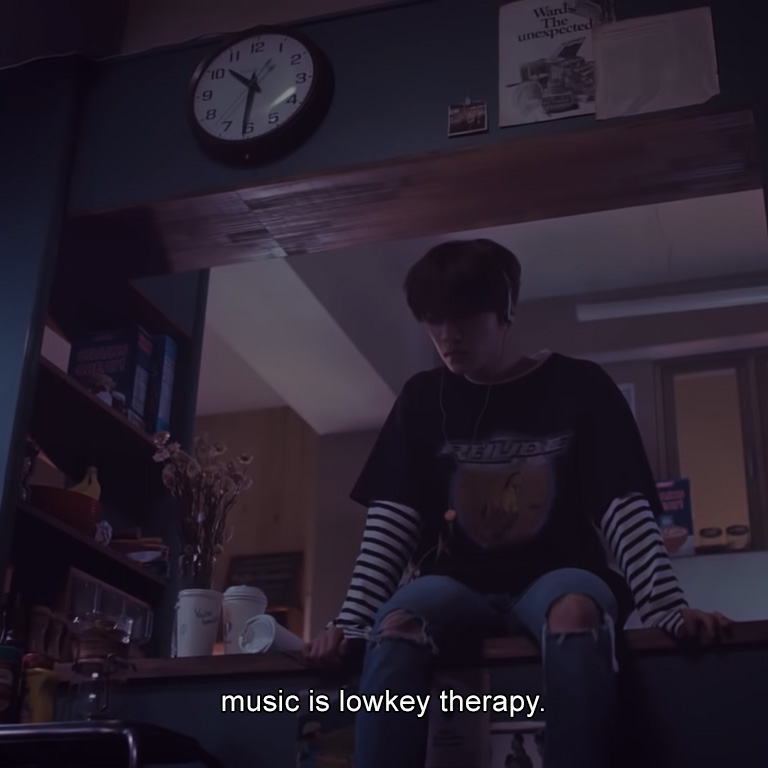 txtsrandom's tweet image. 