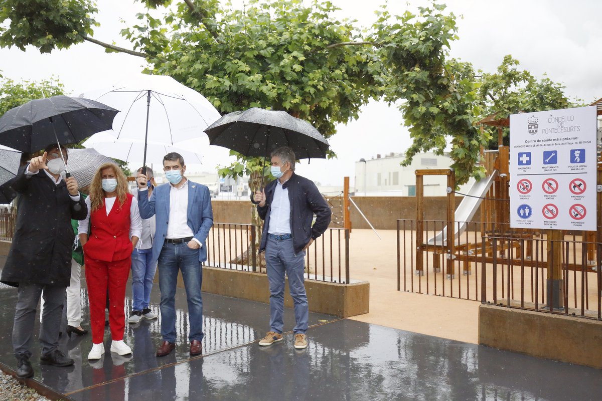 depo_es's tweet photo. 🏙 O novo espazo cara á ría de Pontecesures é un claro exemplo do obxectivo do #DepoRemse: dignificar o espazo público devolvéndollo á cidadanía
👉 https://t.co/b2ZhcLxVrU https://t.co/eD3lQfSX6z