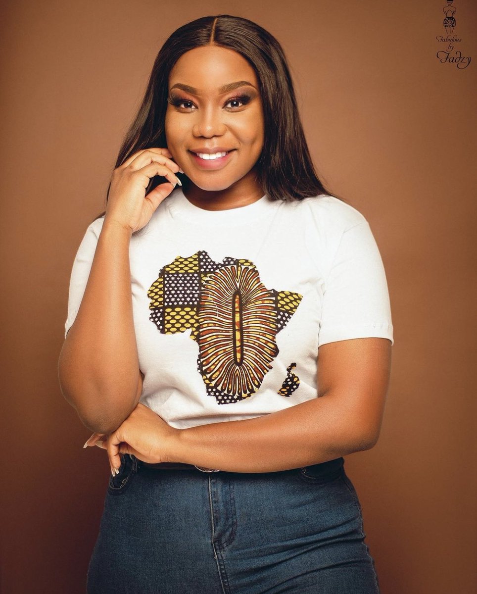 Did somebody say casual Friday? 😍🙌

We have now added this lovely unisex and classic all-rounder of Africa Map T-shirt to match our style! 

WhatsApp us on +263777007842 to shop or visit our store at 2 Partmar House Eastlea shops 
.
.

#Fabulousbyfadzy #Africanprintfashion