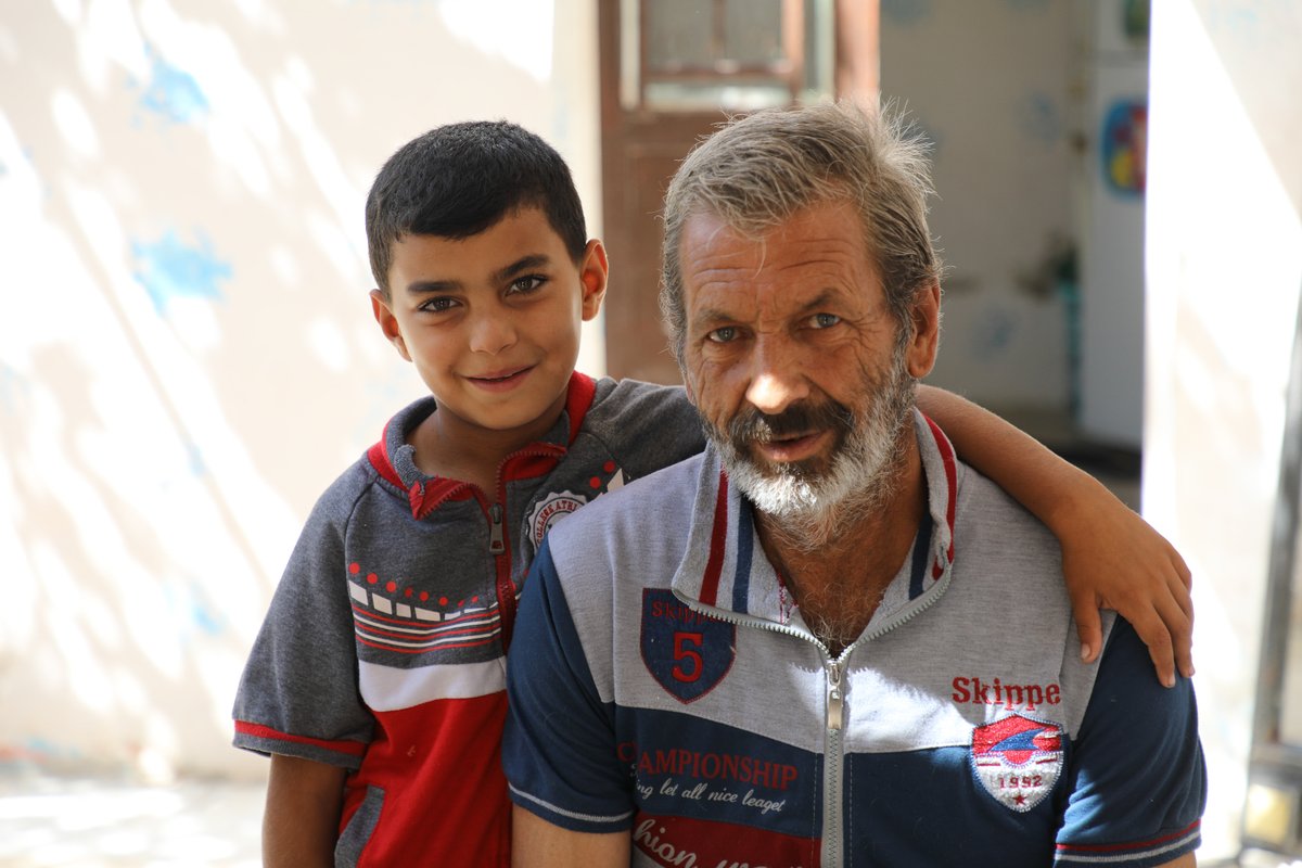 ACNURBrasil's tweet photo. Entre as pessoas refugiadas, mais de 2/3 vêm de apenas 5 países:

🇸🇾Síria (6,7 milhões)
🇻🇪Venezuela* (4 milhões)
🇦🇫Afeganistão (2,6 milhões)
🇸🇸Sudão do Sul (2,2 milhões)
🇲🇲Mianmar (1,1 milhão).

*Este número inclui pessoas refugiadas e venezuelanos deslocados fora do país. https://t.co/kxGTezyq76