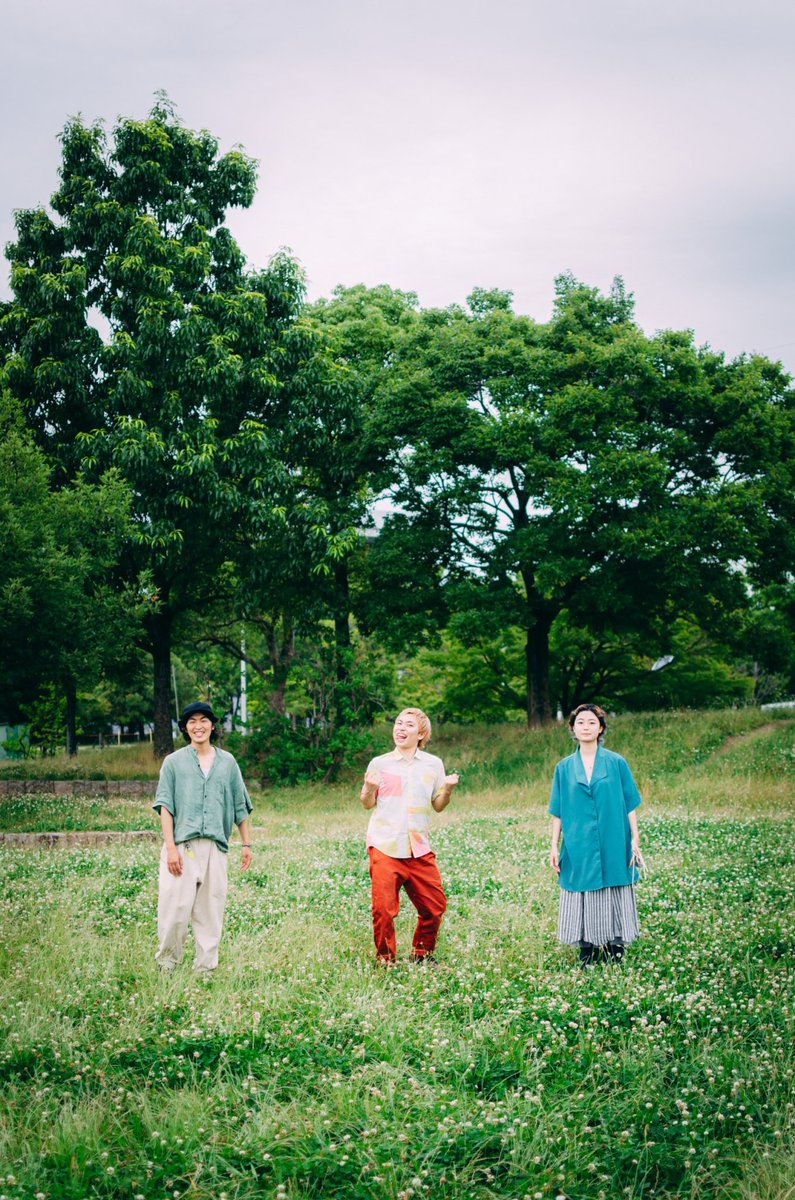 sokohoshino's tweet photo. s-o-u (@CD16148676)のアー写を撮ってきました✦

楽しそうで、ゆるゆるな感じ出てて、とても好きな写真！ https://t.co/wWI0uOF6c9