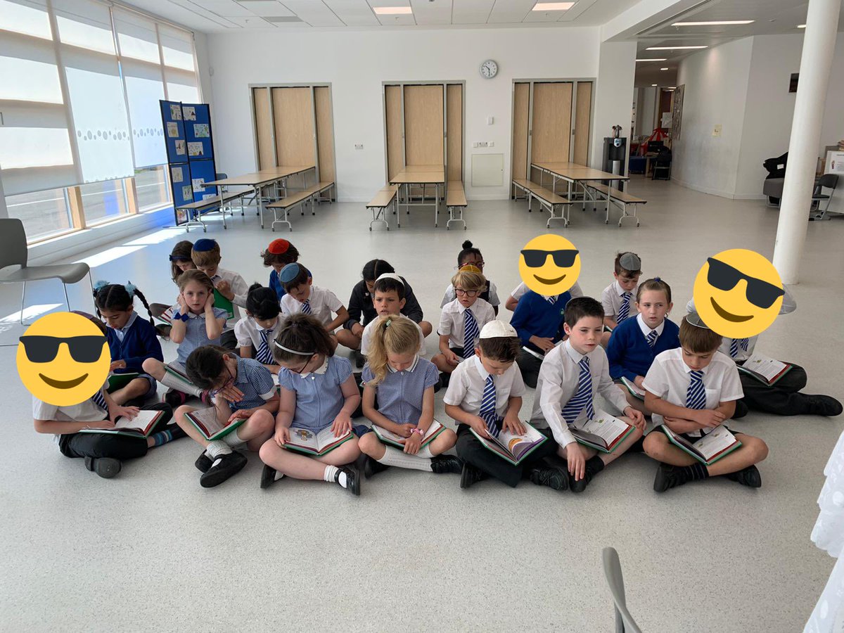 P3Calderwood's tweet photo. Shabbat shalom from Primary 3 who are loving using their new Siddurim. Well done to Amichai for confidently saying the full Friday Night Kiddush as Aba. https://t.co/O67jNdzGp8