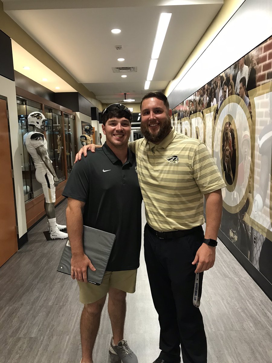 coach_bicknell's tweet photo. Nothing like spending time with former players! Had a great time fellowshipping with coaches at the @eccc_football coaches clinic and seeing my guy, Hunter James! #TheECway https://t.co/5eAHQ1pGX1
