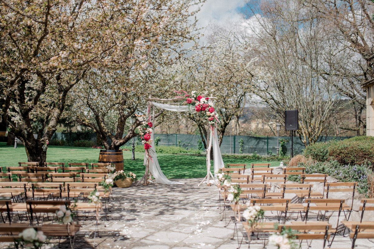 #BodasDonCarlos💍
✨Ceremonias y cócteles inolvidables✨
Celebra tu #boda en un lugar especial rodeado de naturaleza y decoración exclusiva si lo deseas.
Cuéntanos tu idea y la haremos realidad.

+info ⭐️hdoncarlos.com/bodas⭐️

📸Diluart Studios
#experienciasDonCarlos #navarra