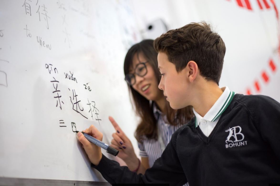 BohuntSchool's tweet photo. A reminder to students, parents and carers that Monday and Tuesday are INSET days.

Students will return to school on Wednesday 23 June.

#enjoyrespectachieve https://t.co/dhkShkpKR5