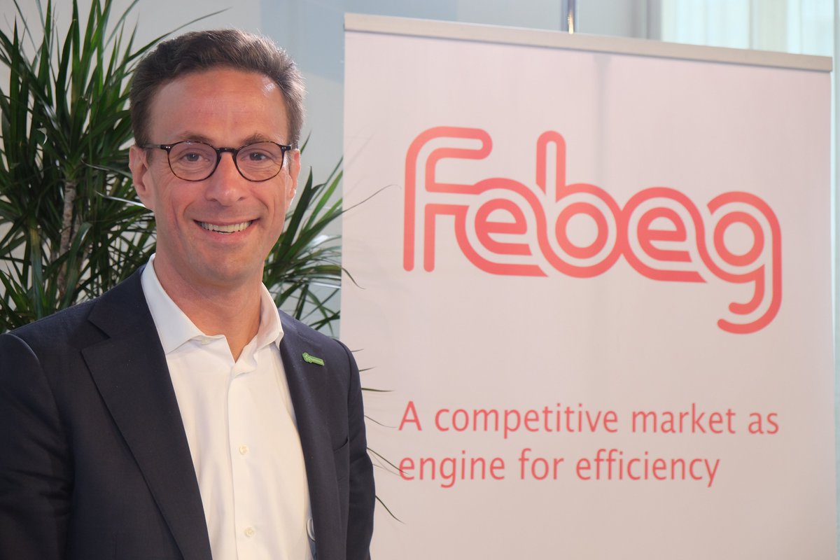 febeg_be's tweet photo. Grégoire Dallemagne, CEO van Luminus, wordt de nieuwe voorzitter van #FEBEG. Een voorzitterschap onder het motto van de #energietransitie en de strijd tegen de #klimaatverandering. #FEBEGevent2021 https://t.co/UwUFXKQjus