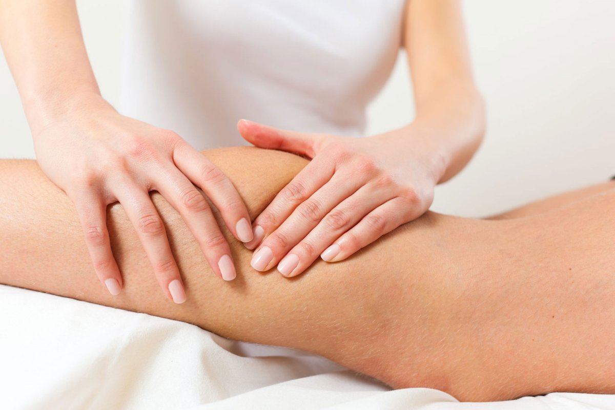 AbsoluteFitNE's tweet image. You shouldn't wait for an injury to happen before you get a sports massage. If you are regularly exercising, a regular massage will help you get the most out of your sessions, will help you recover more quickly &amp;amp; will even reduce the risk of injury. #massage #sportsmassage #heal