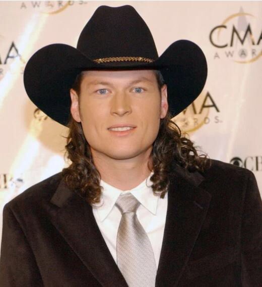 Happy Birthday Blake Shelton 