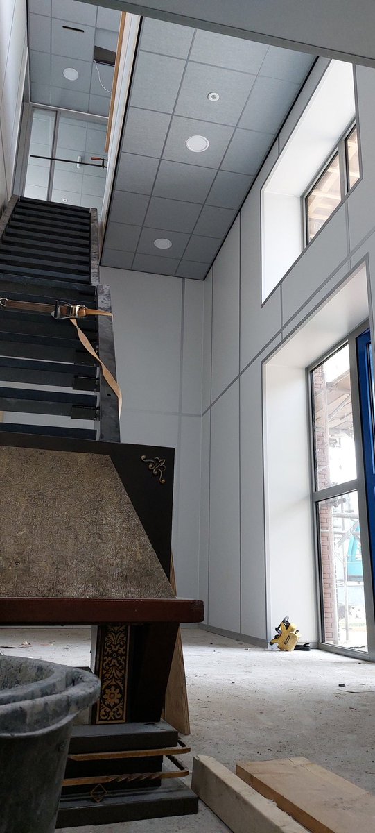 En zo rollen wij, <a href="/WanplaKampen/">Wanpla</a> en <a href="/SyplaWanden/">Sypla International</a> het weekend in. De entree bij #rasvis op <a href="/Gemeente_Urk/">Gemeente Urk</a> nadert het einde van de afbouw iov <a href="/DeFluxscheepsb1/">De Flux scheepsbetimmering</a>