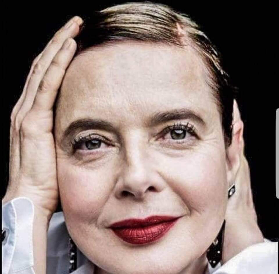 Happy birthday! <3
Isabella Rossellini 