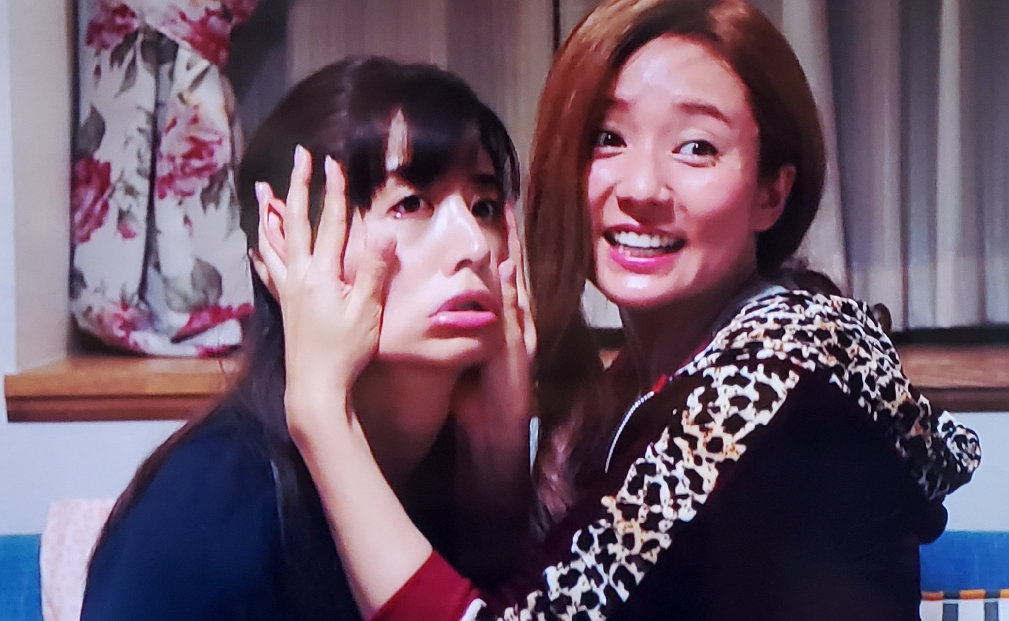 ザ・ファブル　サイン入りファイル　木村文乃　山本美月　江口カン Amazon.co.jp: ザファブル 殺さない殺し屋（通常版）／岡田准一
